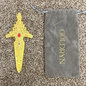 bookish box throne of glass goldryn replica